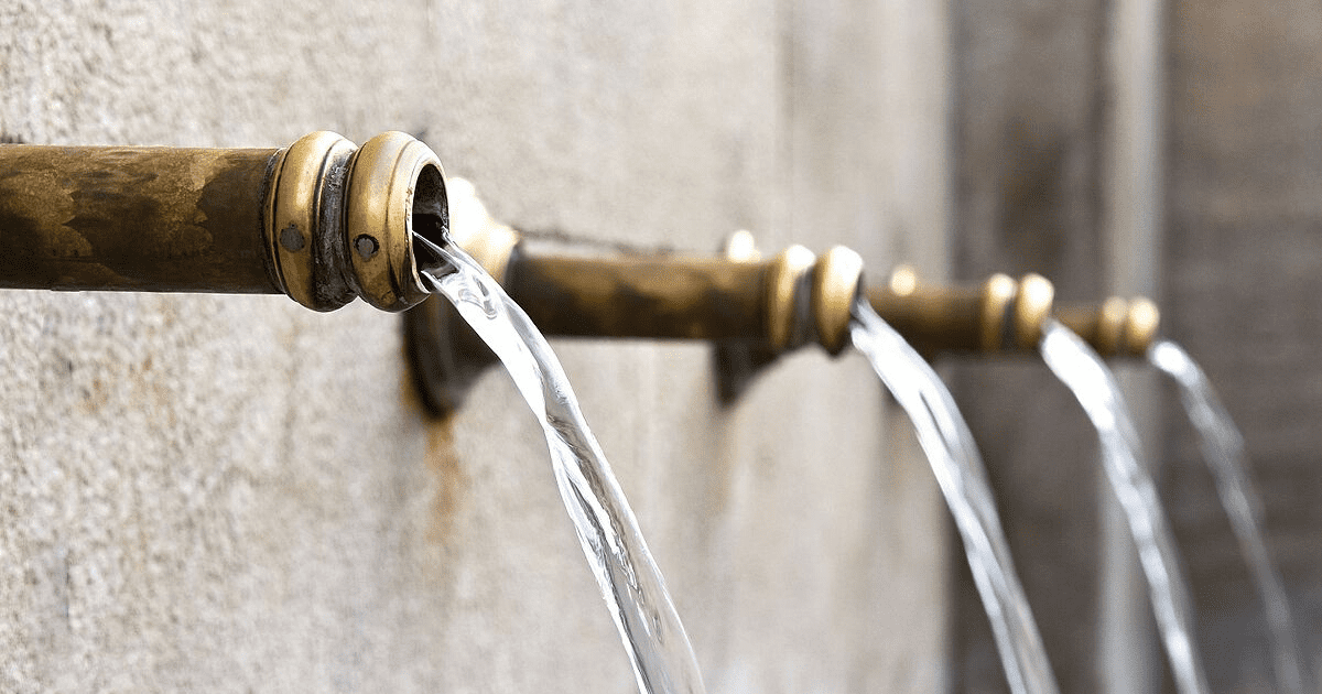 «Бишкекводоканал» снизил объемы отпуска питьевой воды в ряд сел из-за многомиллионной задолженности изображение публикации