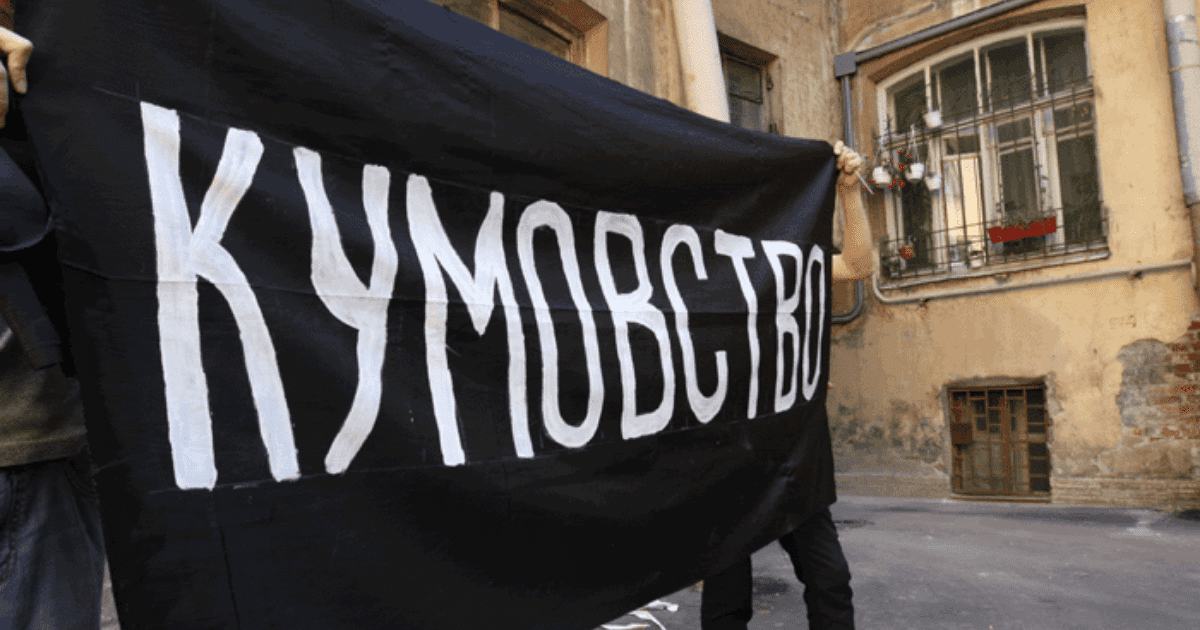 Дастан Бекешев предложил запретить президенту назначать на должности родственников изображение публикации