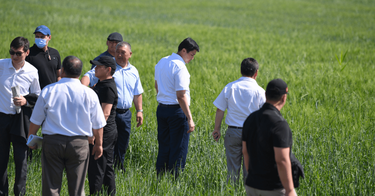 Марипов объявил выговор директору Госагентства водных ресурсов изображение публикации