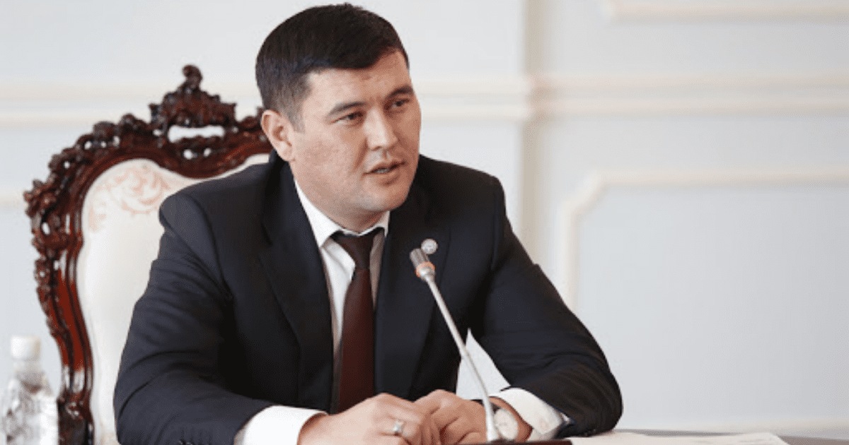 Экс-заместителя рукаппарата президент водворили в СИЗО за незаконное обогащение изображение публикации