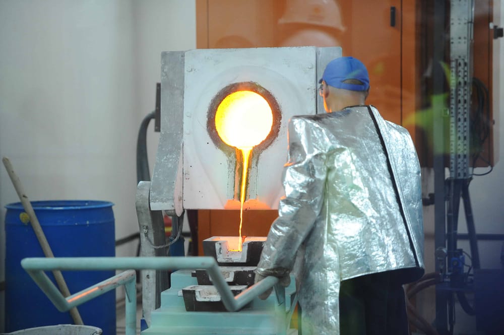 Около 2.3 тысяч килограммов золота планируют произвести на Джеруе до конца года изображение публикации