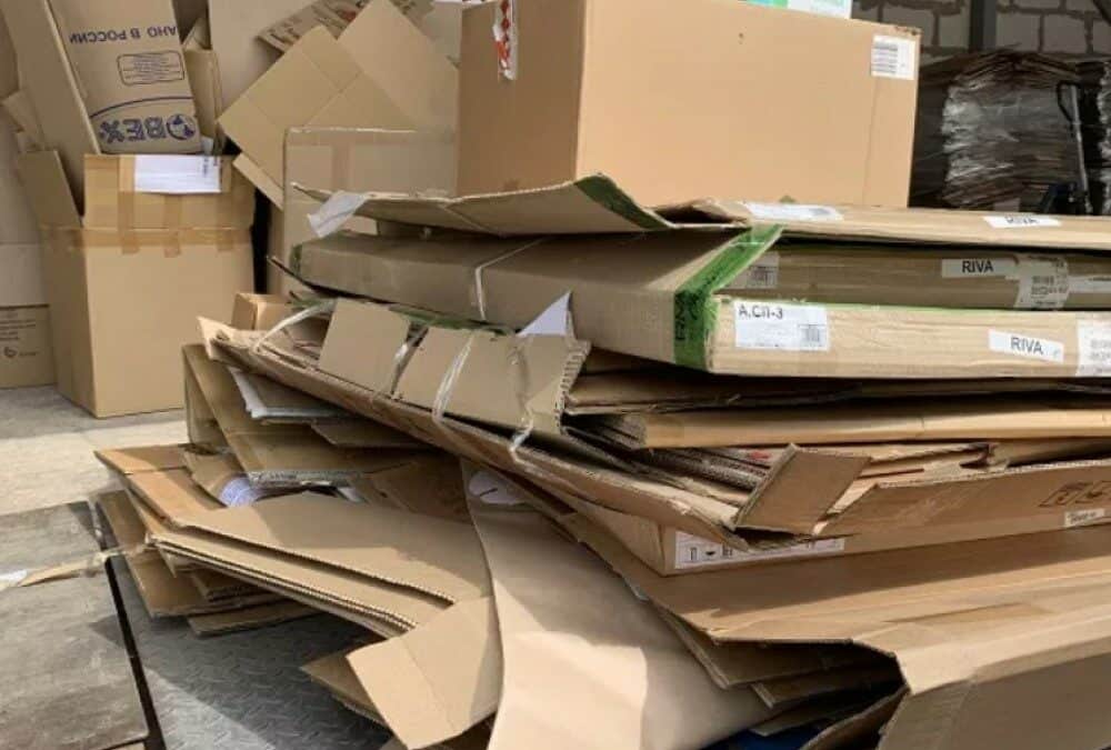 Самим не хватает — кабмин ввел временный запрет на вывоз макулатуры за пределы ЕАЭС изображение публикации