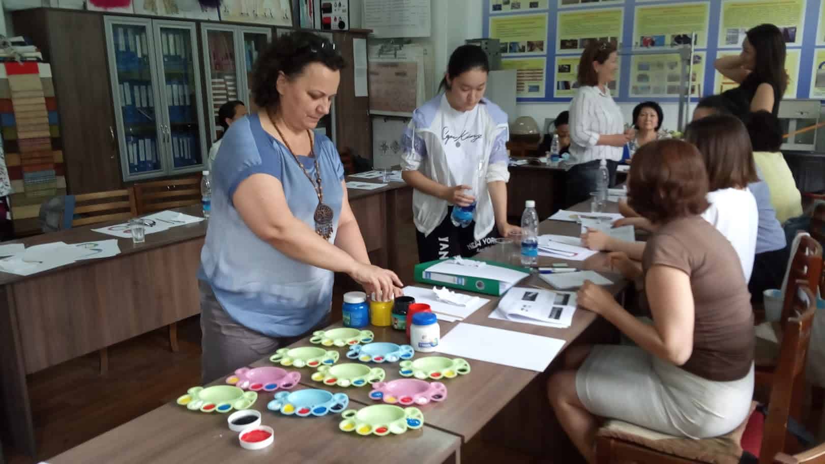 В Учебном центре КГТУ проведен тренинг для преподавателей вузов по особенностям маркетинга и фэшн-дизайна изображение публикации