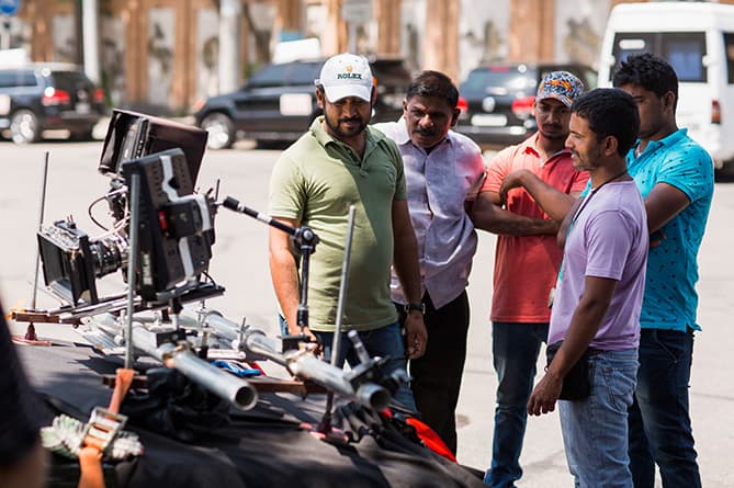 Делегация Болливуда изучит ландшафты Кыргызстана для съемок фильмов и клипов изображение публикации