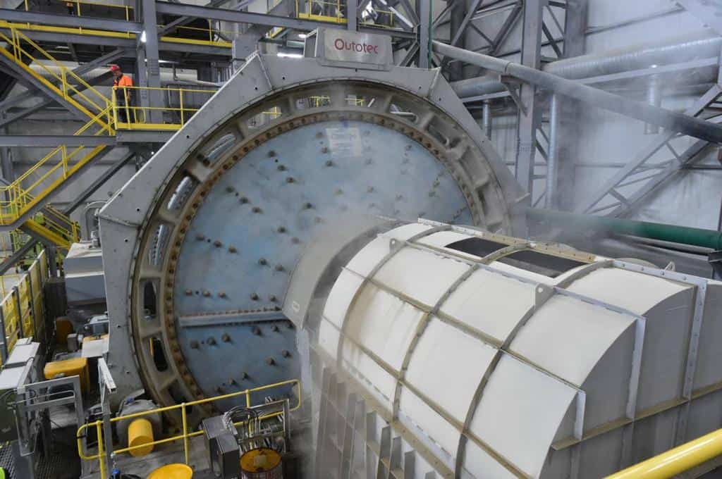 Продолжавшееся 13 месяцев падение промышленного производства остановилось изображение публикации