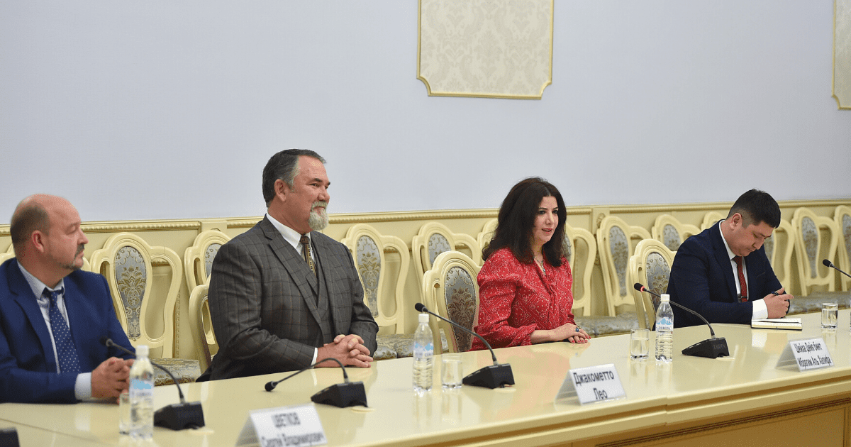 Бахрейнская компания «Riyada Group» предложила внедрить в КР систему контроля лекарств изображение публикации