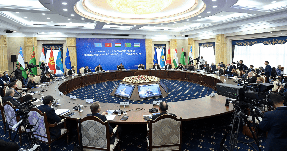 Садыр Жапаров: Построение «зеленой экономики» является приоритетом для Кыргызстана изображение публикации