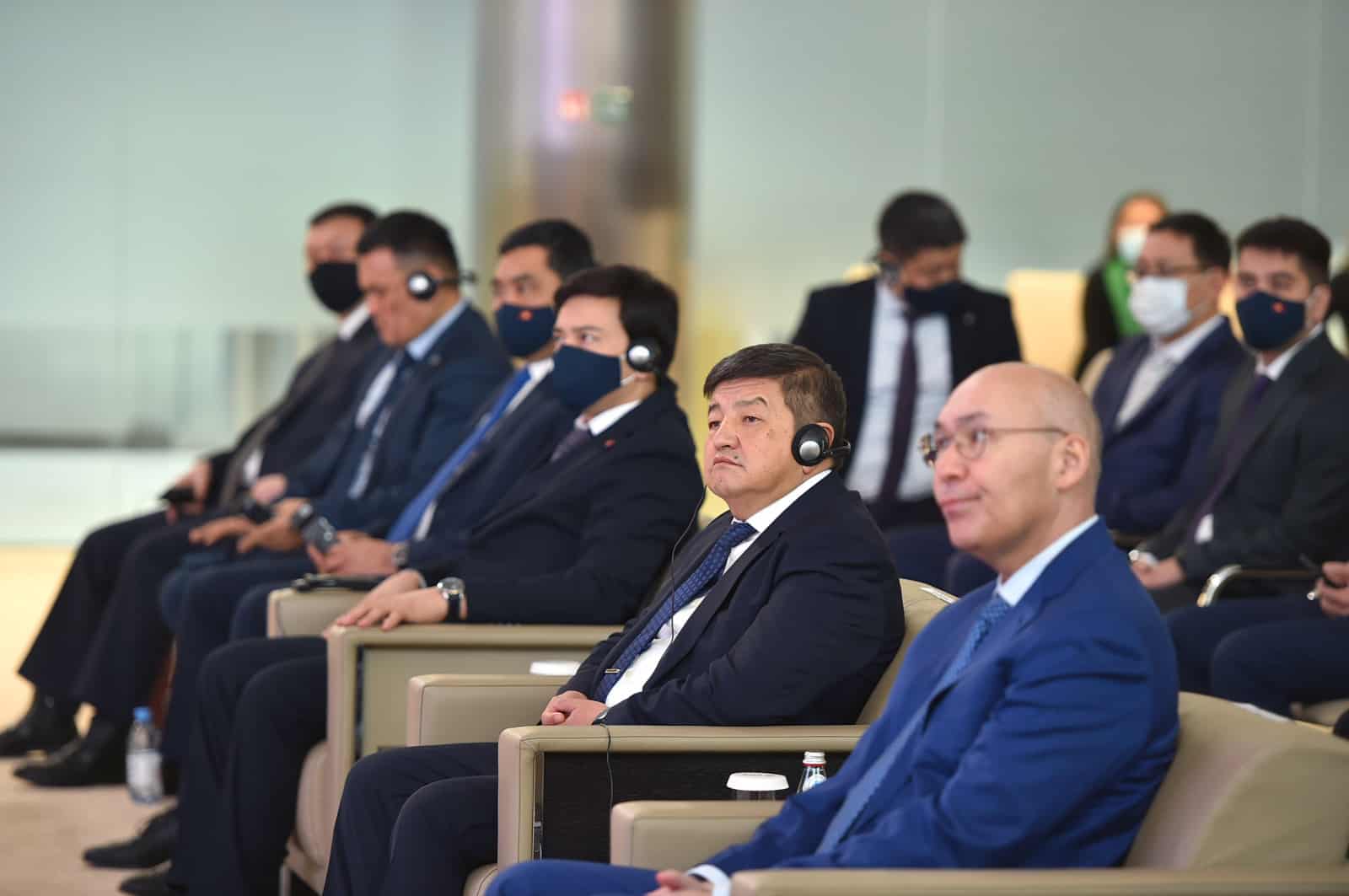 Глава кабмина посетил Международный финансовый центр «Астана» изображение публикации