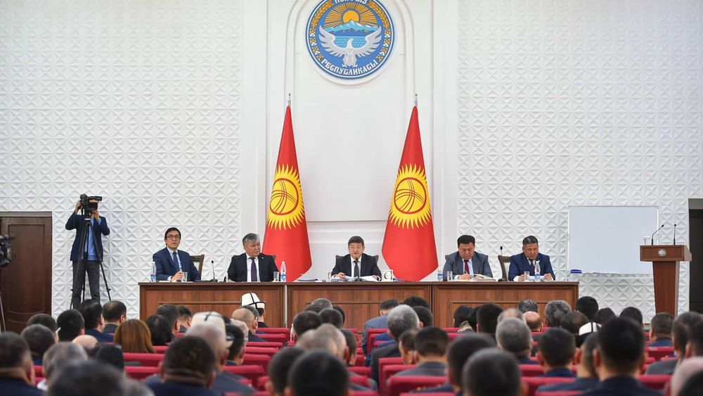 Акылбек Жапаров призвал увеличить объем экспорта из Баткенской области изображение публикации