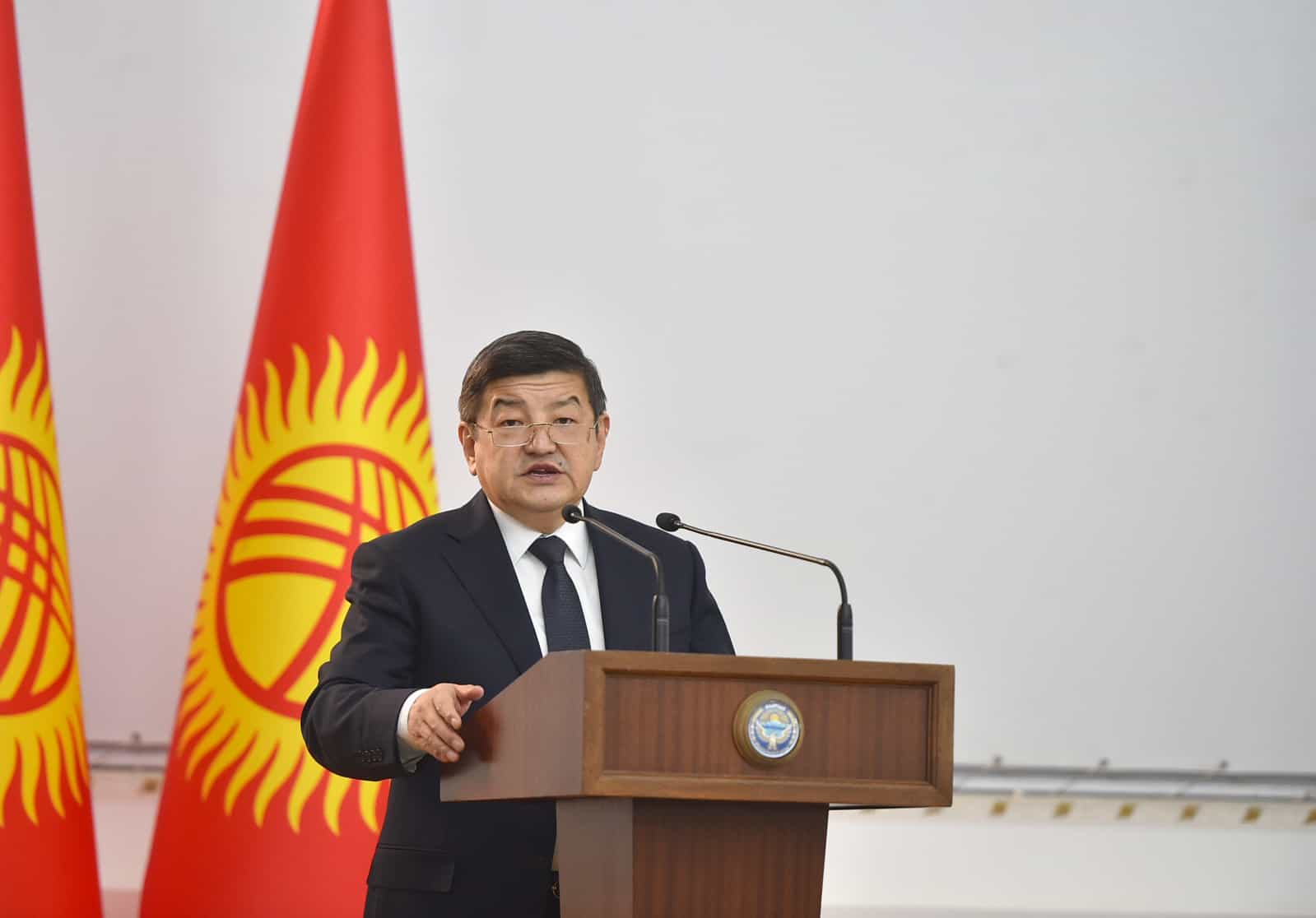 В апреле планируется самое масштабное увеличение зарплат бюджетников — Акылбек Жапаров изображение публикации