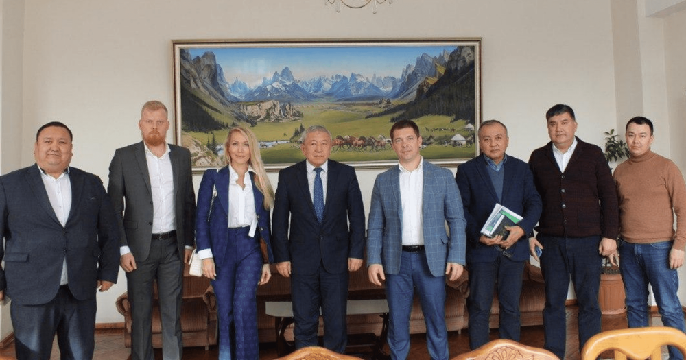 Ассоциация IPChain подписала соглашения с Минобразом и Академией наук КР — будут развивать блокчейн-инфраструктуру изображение публикации