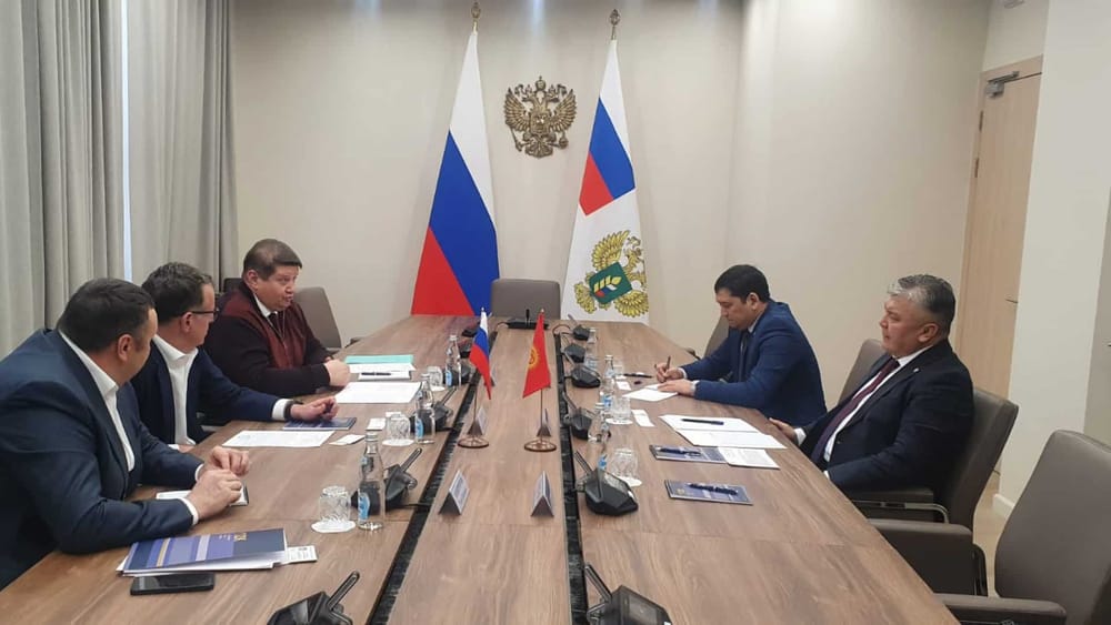 Арзыбек Кожошев отправился в Москву для обсуждения поставок зерна – пока безрезультатно изображение публикации