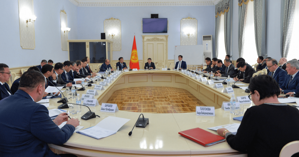 Кабмин провел заседание Антикризисного комитета — конкретных мер не озвучили изображение публикации