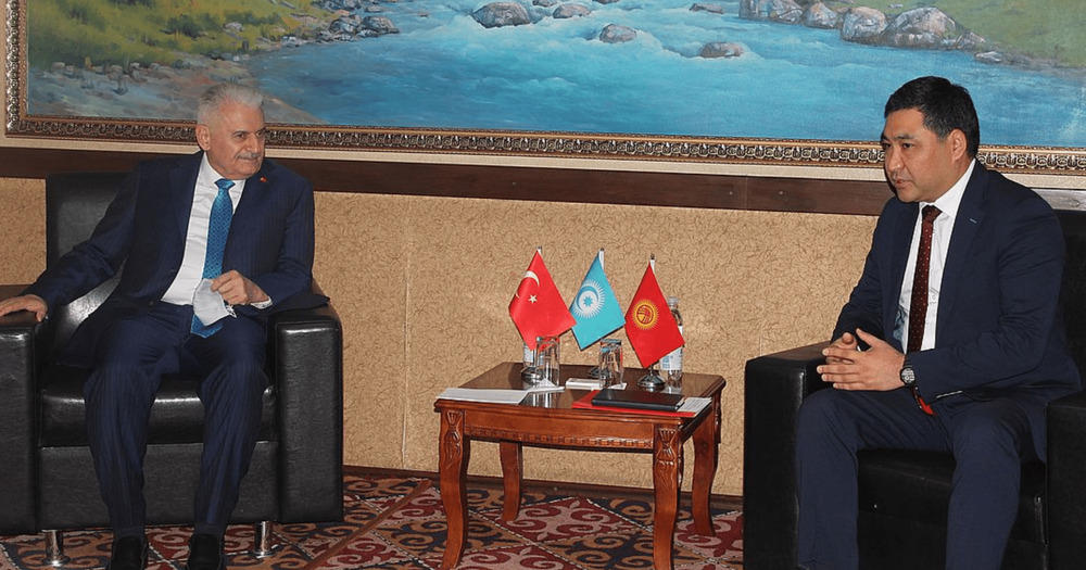 Амангельдиев обсудил с замглавы правящей партии Турции вопрос создания Кыргызско-Турецкого фонда развития изображение публикации