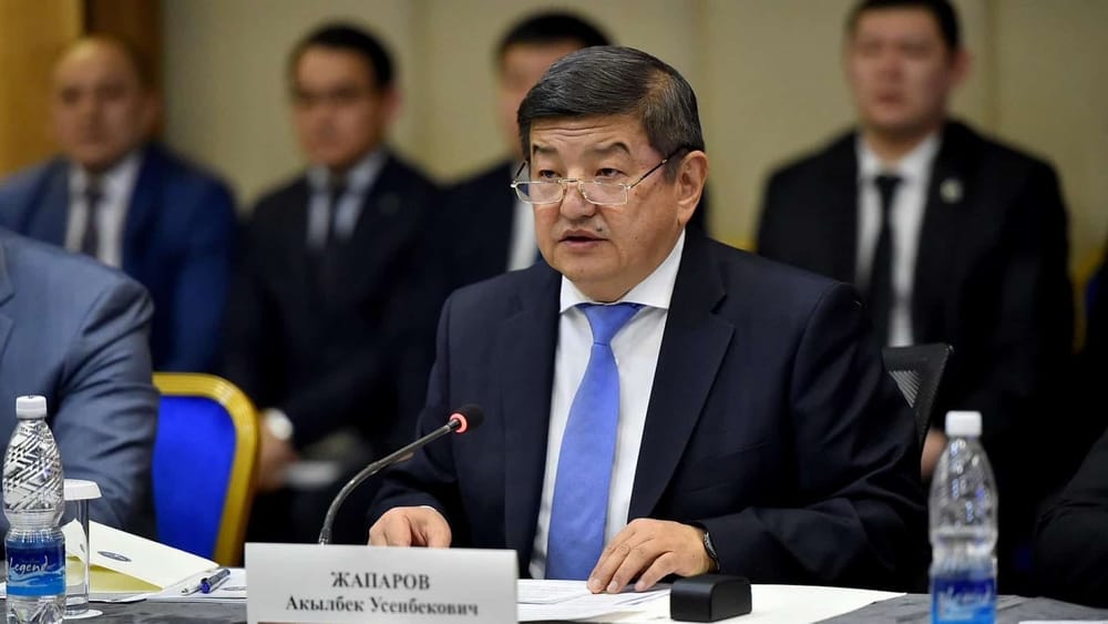 Акылбек Жапаров выписался из больницы и приступил к служебным обязанностям изображение публикации