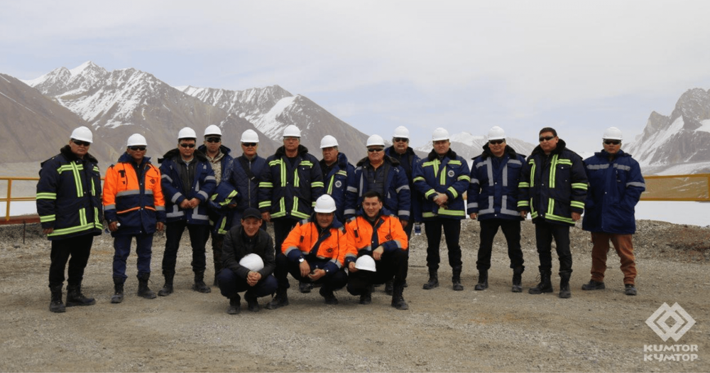 Все работает в штатном режиме — депутаты Жогорку Кенеша посетили Кумтор изображение публикации