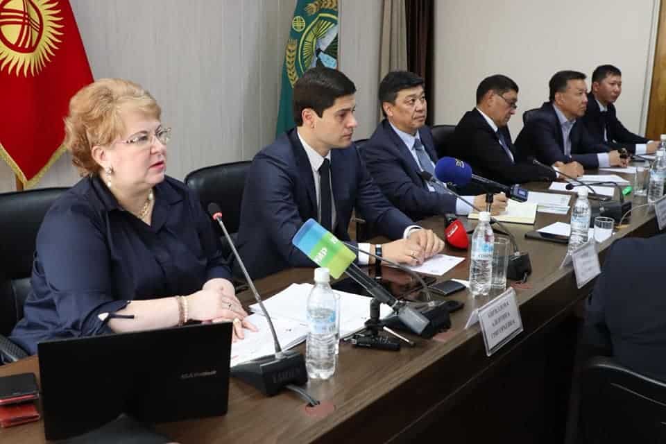 Санкции: Кыргызстану предлагают наладить железнодорожный маршрут из Ирана изображение публикации