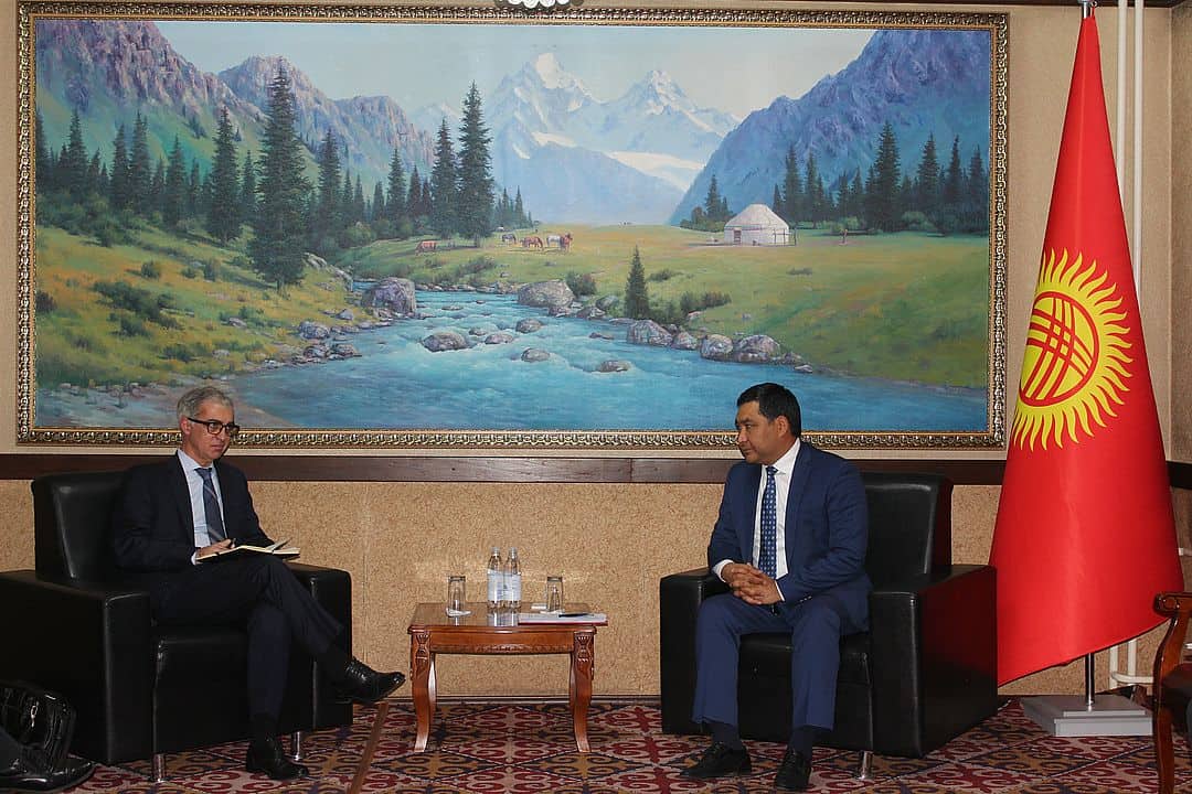 Обзорная миссия МВФ начала работу в КР — проведена встреча с министром экономики изображение публикации