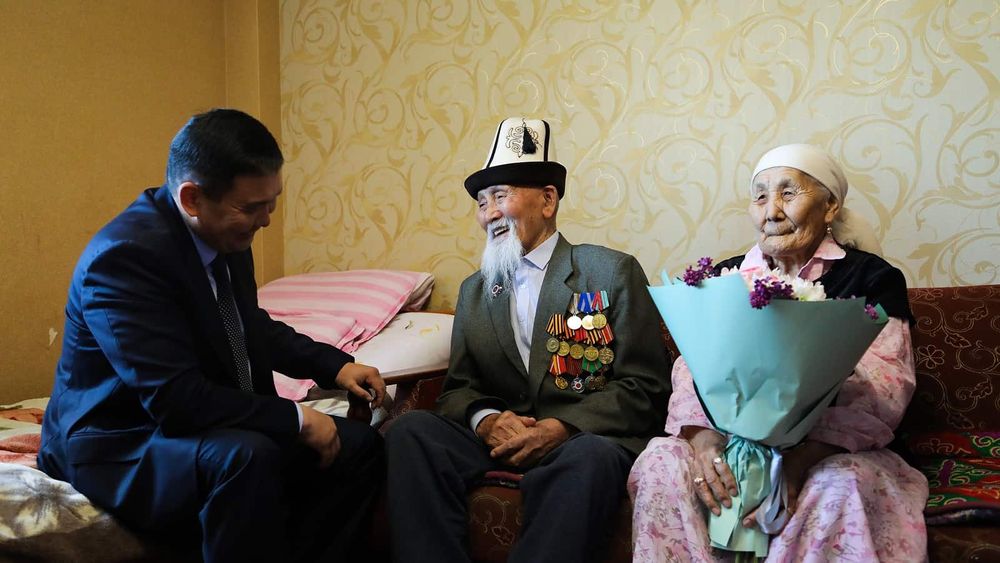 Компания MegaCom поздравила ветеранов ВОВ с Днем Победы изображение публикации