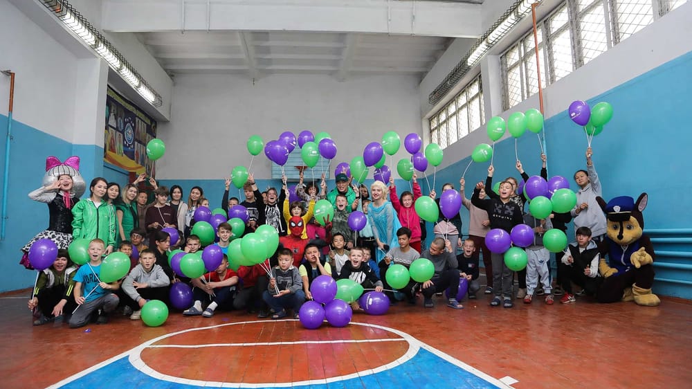 Компания MegaCom поздравила юных кыргызстанцев с Днем защиты детей изображение публикации