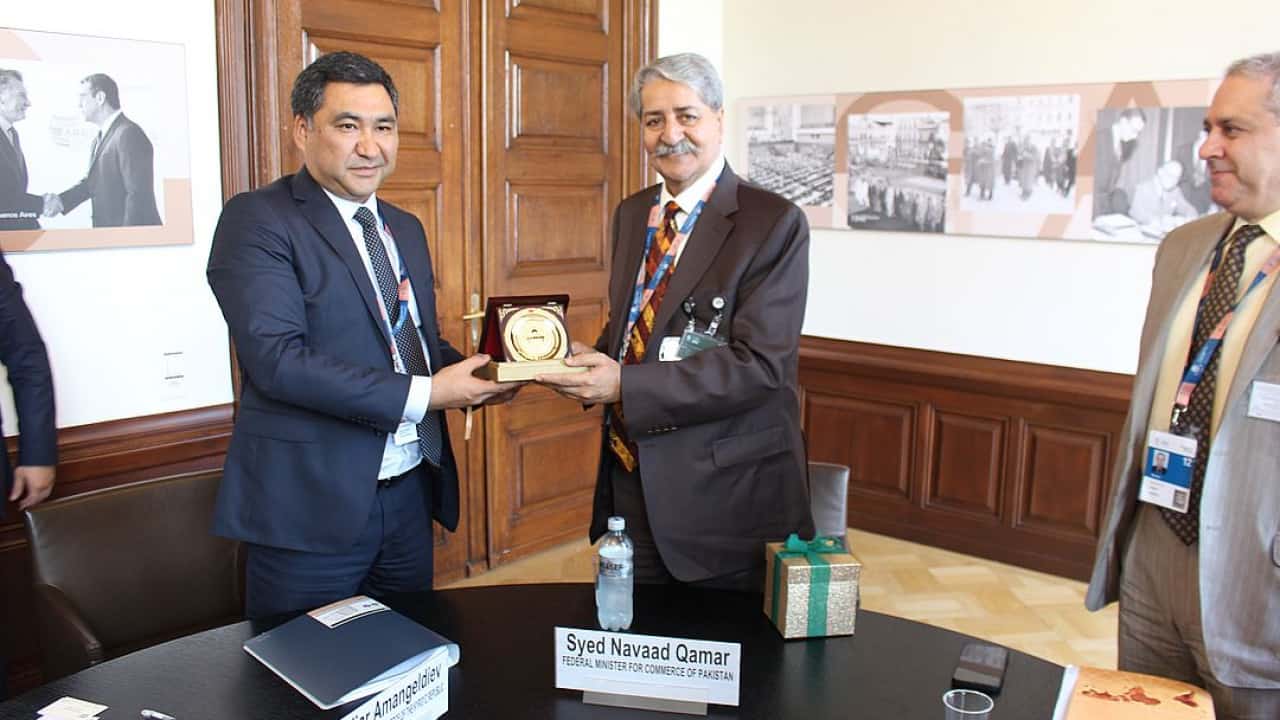 Пакистан предлагает Кыргызстану использовать свои порты для выхода на мировые рынки изображение публикации