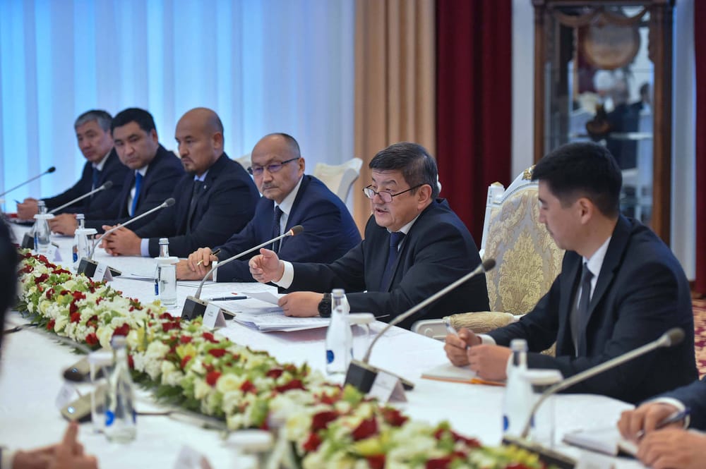 Нам нужно увеличить товарооборот с ОАЭ в 3-4 раза — Акылбек Жапаров изображение публикации