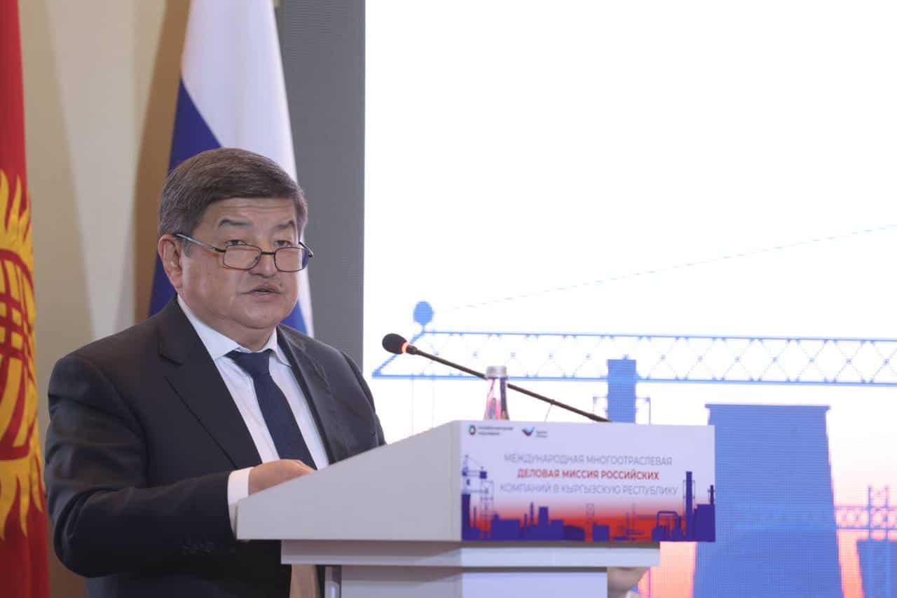 Жапаров рассказал, по какой цене Кыргызстан собирается продавать электроэнергию Китаю изображение публикации