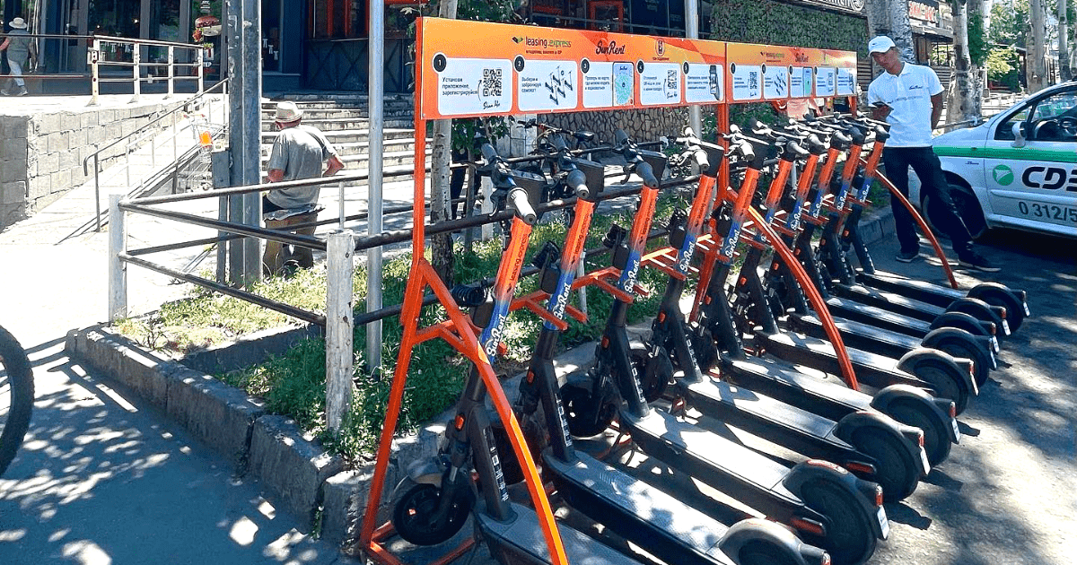 Такси и самокаты в лидерах по онлайн-тратам кыргызстанцев изображение публикации