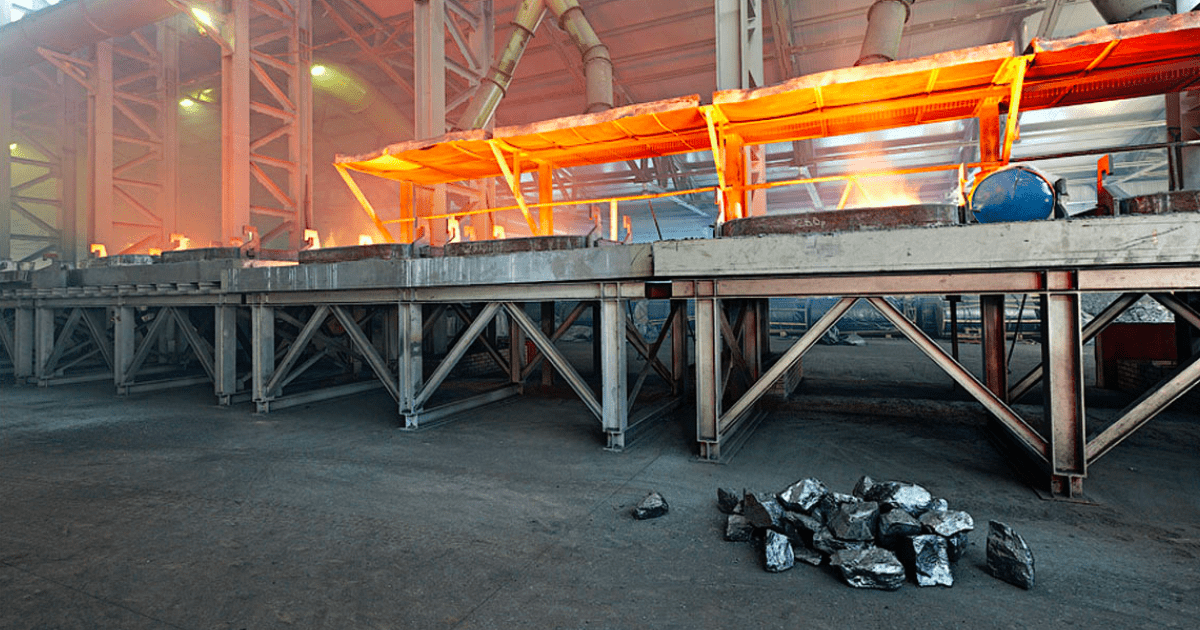 Министр экономики предложил странам ЕАЭС наладить в КР совместное производство кремния изображение публикации