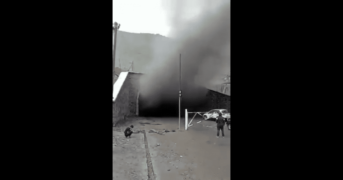 В тоннеле Кольбаева на перевале Тоо-Ашу горит машина – тоннель закрыт для проезда. ВИДЕО изображение публикации