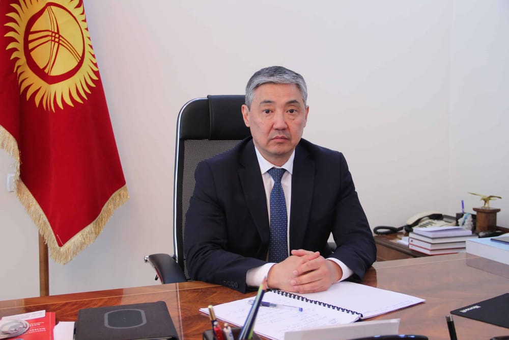 На что Кыргызстан тратит кредиты и когда мы перестанем брать в долг – Большое интервью с министром финансов изображение публикации