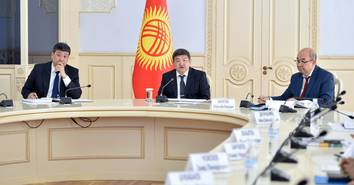 Акылбек Жапаров предложил создать консорциум банков для финансирования таких проектов, как строительство ГЭС изображение публикации