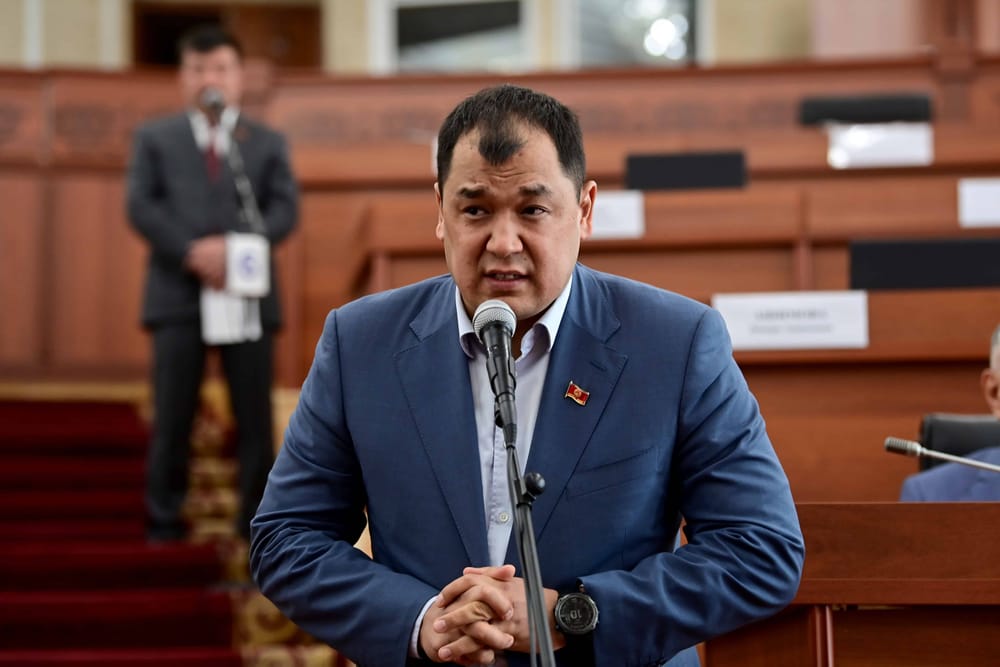 Местные жители против разработки золоторудных месторождений Солтон-Сары и Кум-Бель — депутат изображение публикации