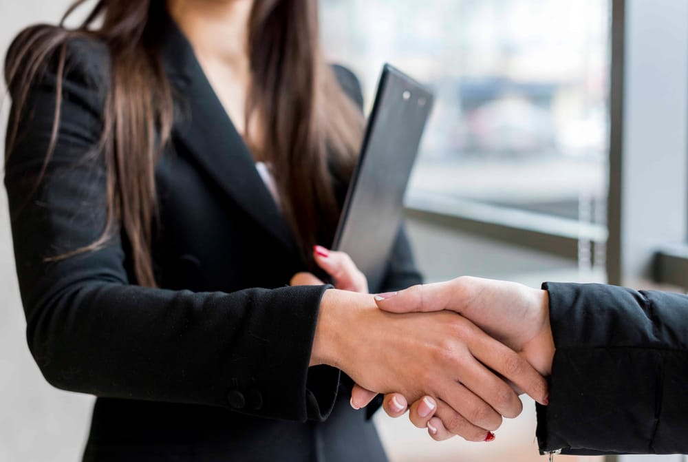 В Кыргызстане выпустят гендерные облигации, чтобы поддержать бизнес предпринимательниц изображение публикации