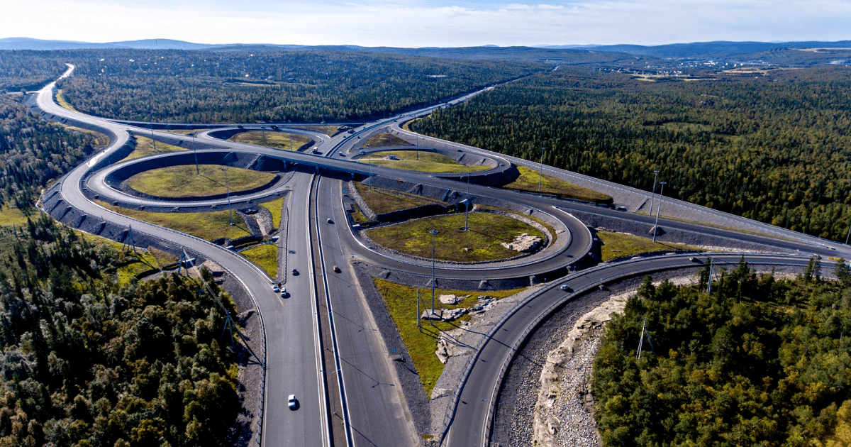 Нет пробкам — Торобаев поручил строить объезды и развязки в Бишкеке и Оше изображение публикации