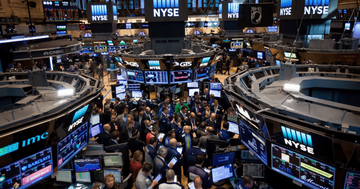 Кабмин хочет провести IPO компаний с госдолей и даже подготовил программу изображение публикации