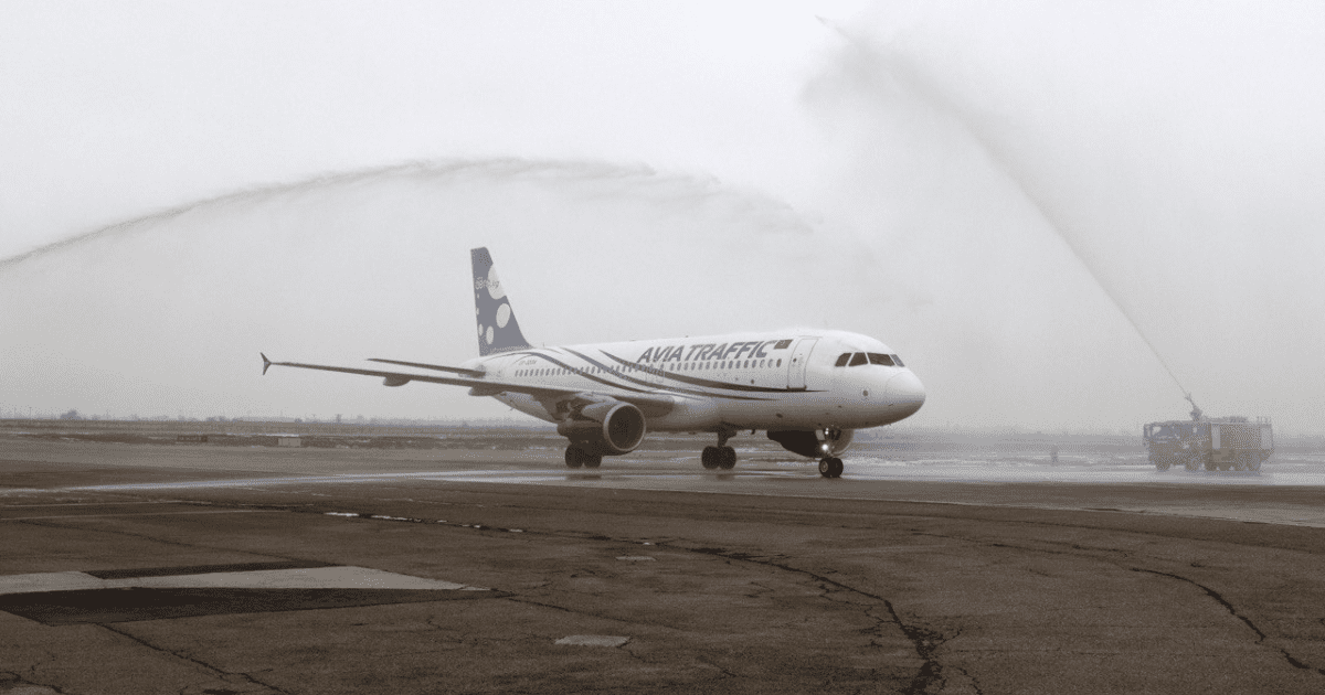 Avia Traffic пополнила парк 24-летним Airbus A320 изображение публикации