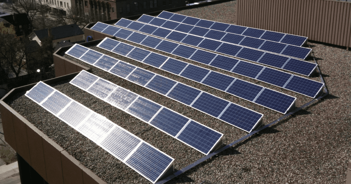 На крыши госучреждений Ташкента поставят солнечные панели изображение публикации