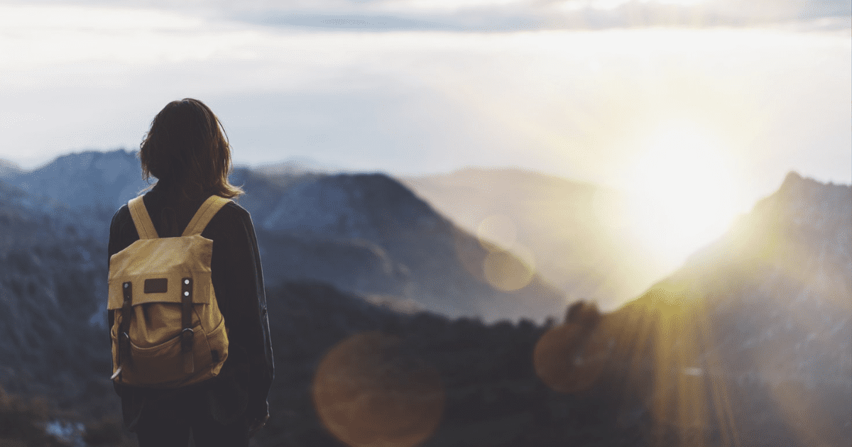 Две кыргызстанки-путешественницы из пяти не прочь отправиться в поездку в одиночку изображение публикации