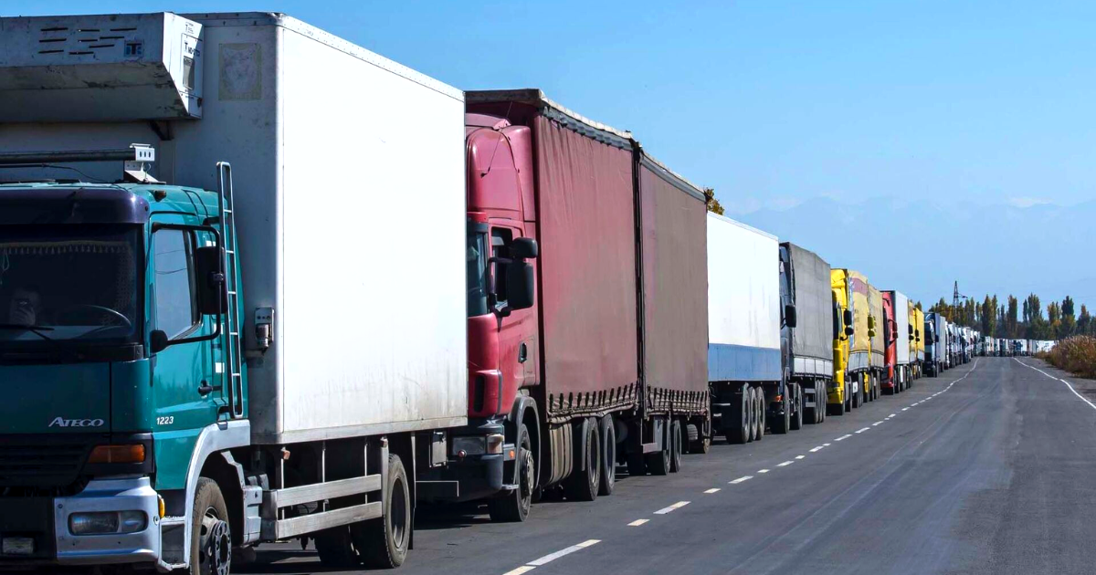 Водителей грузовиков оштрафовали на 546 тысяч сомов за отказ пройти весогабаритный контроль изображение публикации