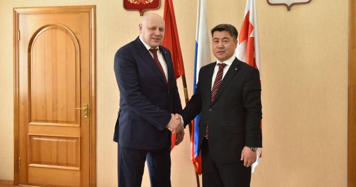 Обсуждается возможность запустить прямой авиарейс из Бишкека в Омск изображение публикации