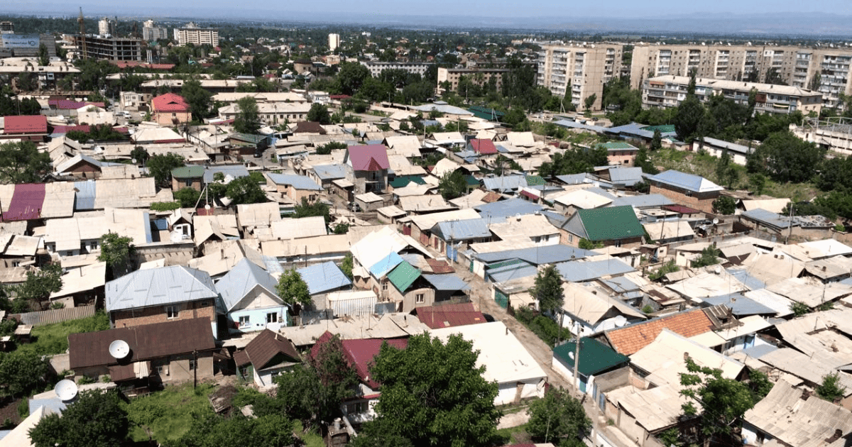 В Бишкеке выдали более 10.7 тысяч техпаспортов на незаконно захваченные участки изображение публикации