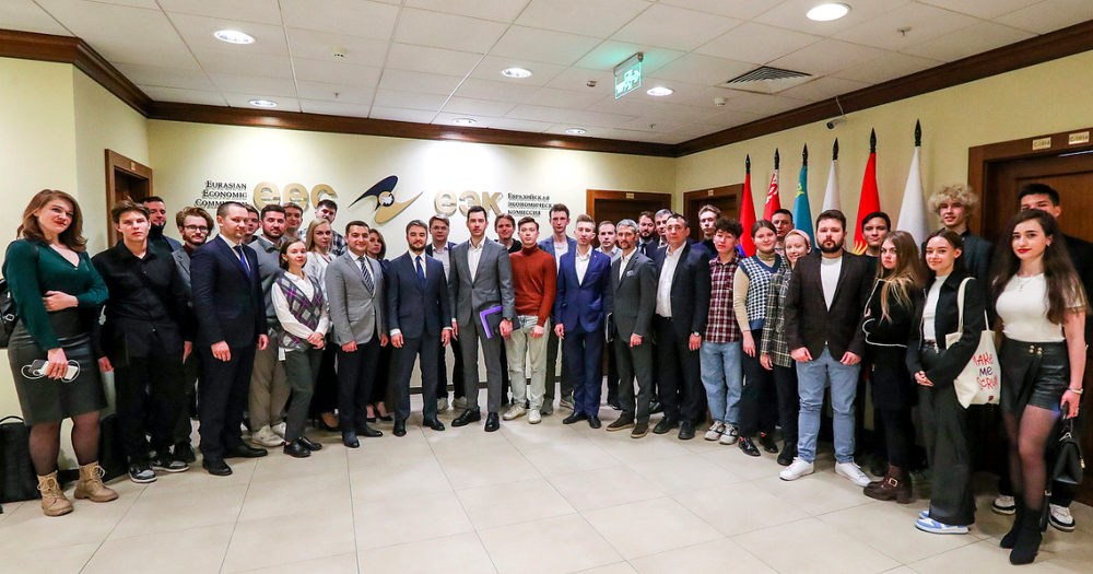 В странах ЕАЭС будут развивать молодежное предпринимательство изображение публикации