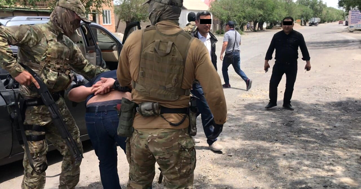 Иссык-Кульский филиал «Кыргызкомура» незаконно списал 6.3 тысячи тонн угля — ущерб составил 19 млн сомов изображение публикации