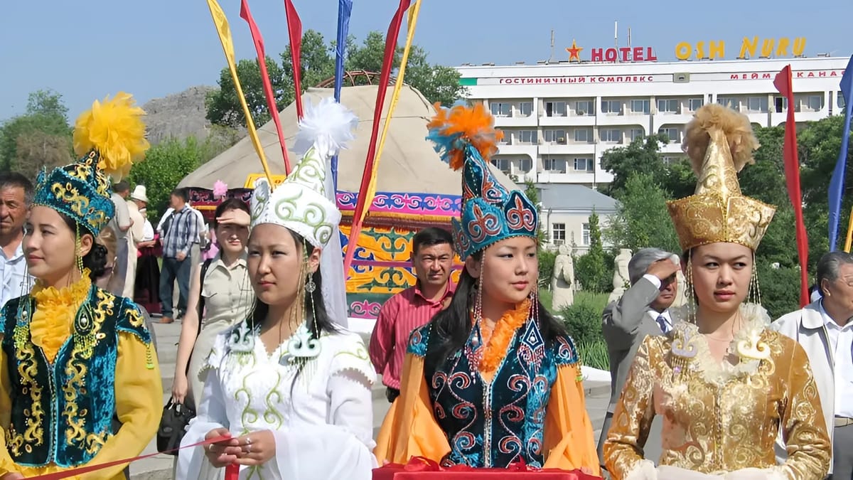 Население кр. Ош (город, Киргизия). Киргизистан Ош. Население города Ош. Население город Ош Кыргызстан.