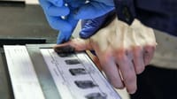 Казахстан вводит обязательную регистрацию иностранцев по отпечаткам пальцев изображение публикации