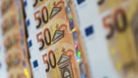 Курс валют на Моссовете: евро незначительно подорожал изображение публикации