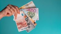 Евро подешевел — курс валют на Моссовете и в комбанках КР 3 июля изображение публикации