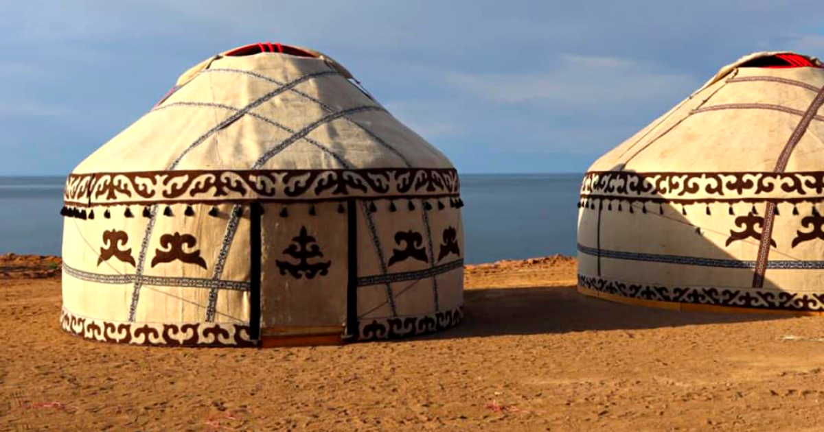 Как выглядит новый юрточный лагерь возле каньона "Сказка" - видео
