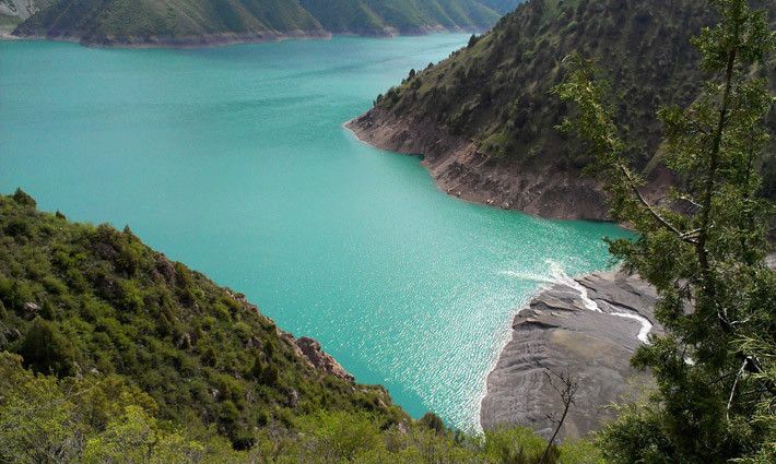 Садыр Жапаров предложил Японии  инвестировать в малые ГЭС в Кыргызстане